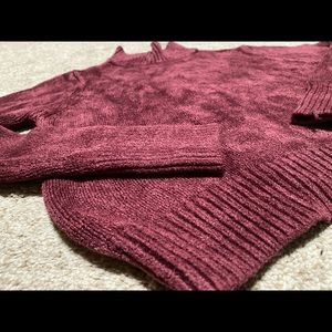 Aritzia Wilfred Corteta cropped sweater